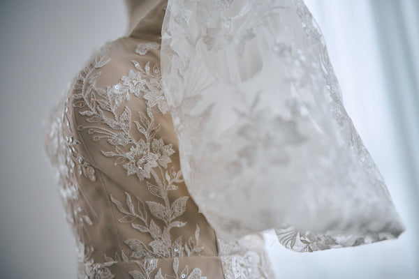 スクエアネック パフスリーブ 総レースドレス(W314)