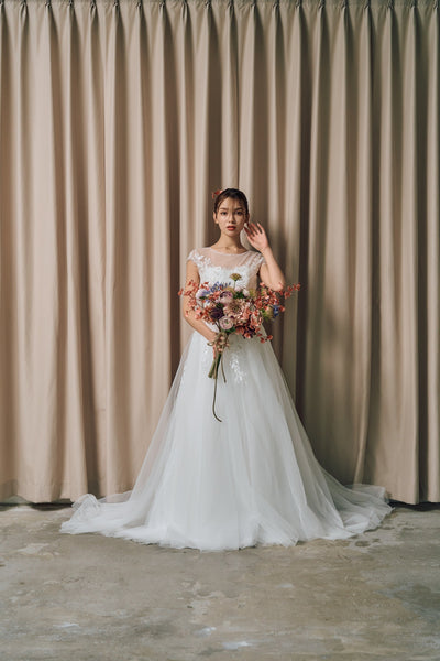 フレンチスリーブ 刺繍 Aラインドレス(W315)