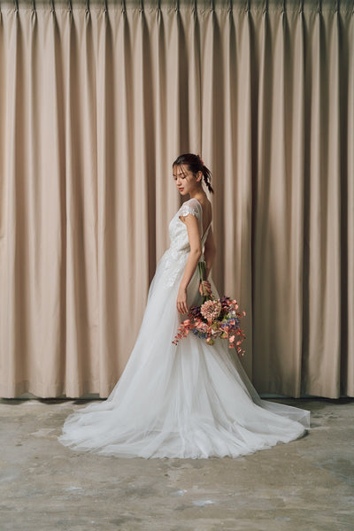 フレンチスリーブ 刺繍 Aラインドレス(W315)