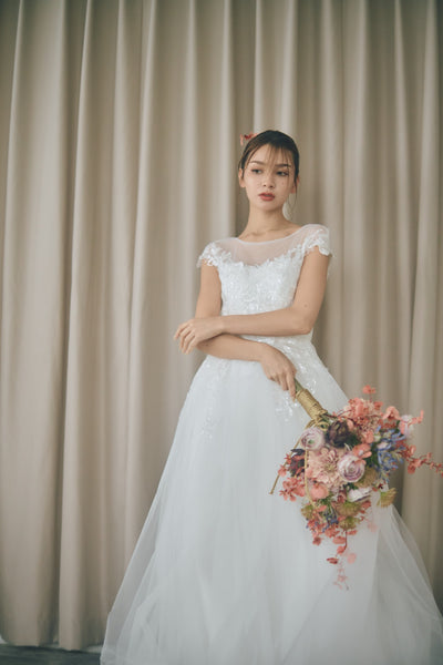 フレンチスリーブ 刺繍 Aラインドレス(W315)