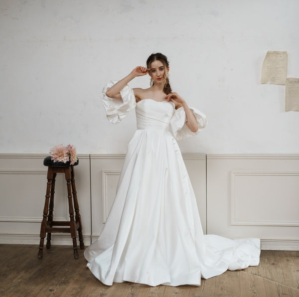 パフスリーブ ハートカット Aラインドレス(W257)