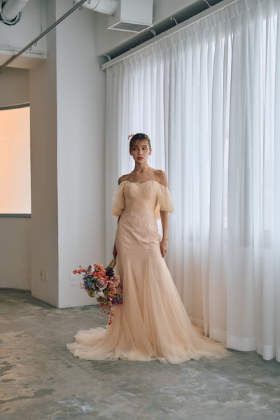 チュール バックフリル オフショルダードレス ペールオレンジ(W325PO)