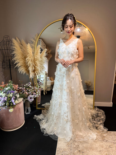 フラワーレース Vネック ノースリーブドレス(W262BE)