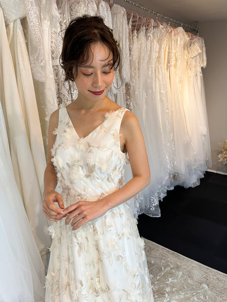 フラワーレース Vネック ノースリーブドレス(W262BE)