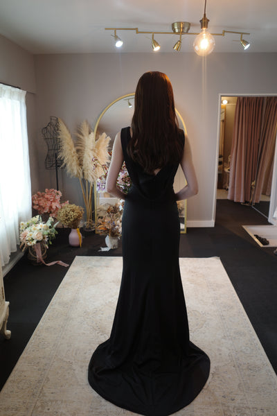 バックシャン ソフトマーメイドドレス ブラック(W190BK)