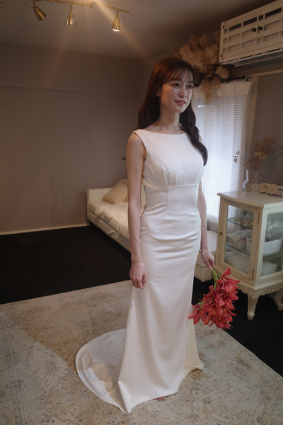 サテン シンプル ボートネック マーメイド ウエディングドレス(W113)