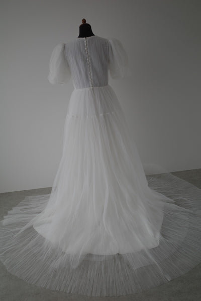 クルーネック パフスリーブ チュールドレス(W332)