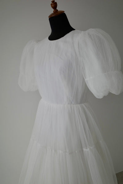 クルーネック パフスリーブ チュールドレス(W332)