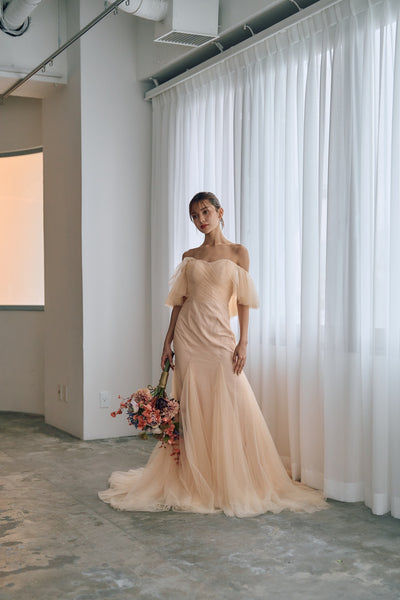 チュール バックフリル オフショルダードレス ペールオレンジ(W325PO)