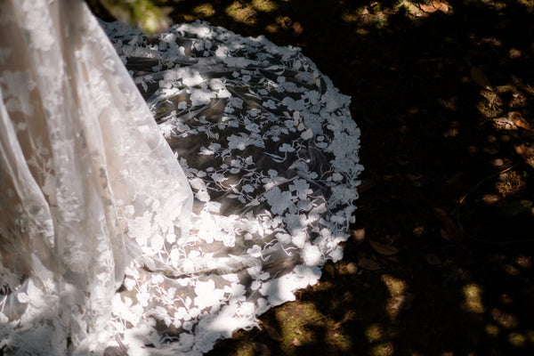 刺繍レース 背中開き ソフトマーメイドドレス(W230)