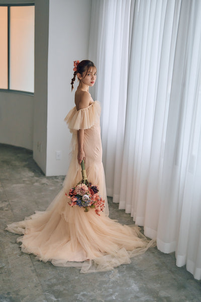 チュール バックフリル オフショルダードレス ペールオレンジ(W325PO)