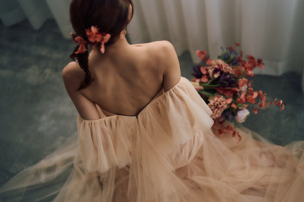 チュール バックフリル オフショルダードレス ペールオレンジ(W325PO)