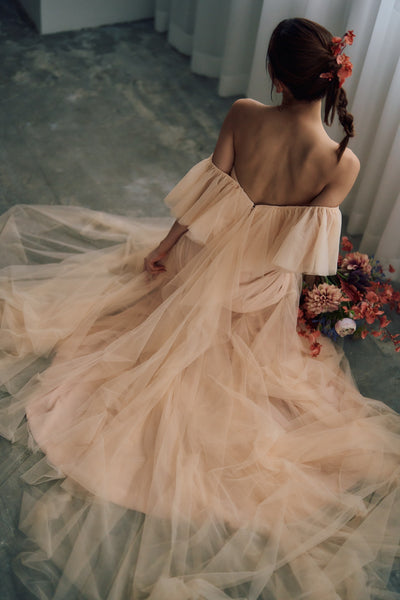 チュール バックフリル オフショルダードレス ペールオレンジ(W325PO)