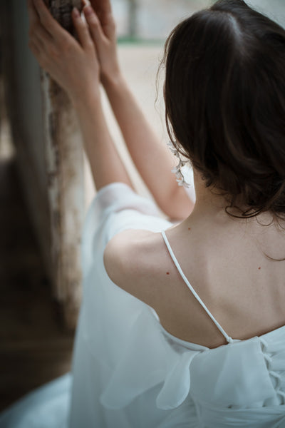 オフショルダー バックリボン シフォンドレス(W199)