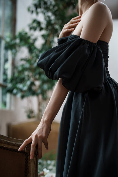 オーガンジーサテン パフスリーブドレス ブラック(W260BK)