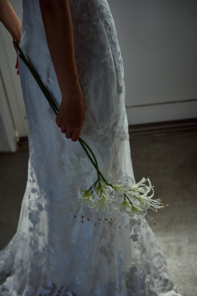 刺繍レース フレンチスリーブ バックV ソフトマーメイドドレス(W284)