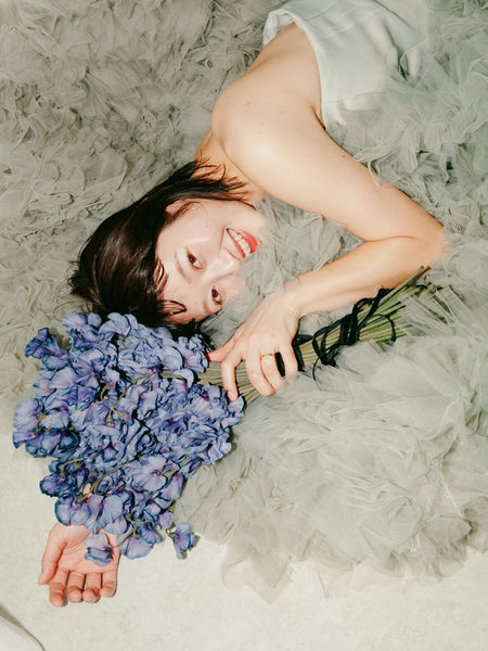 ブルーグレー ボリュームフリルドレス(W328)