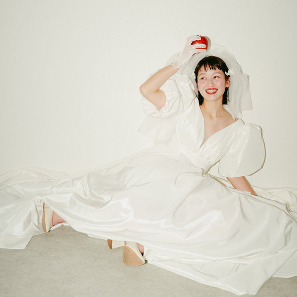 パフスリーブ Vネック タフタ ドレス(W333)