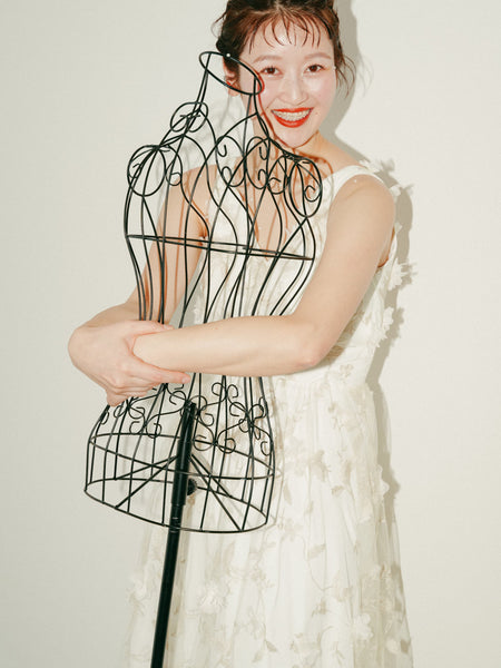 フラワーレース Vネック ノースリーブドレス(W262BE)