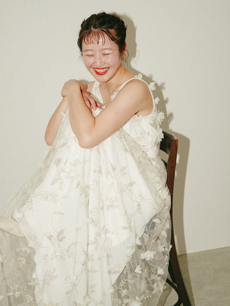 フラワーレース Vネック ノースリーブドレス(W262BE)