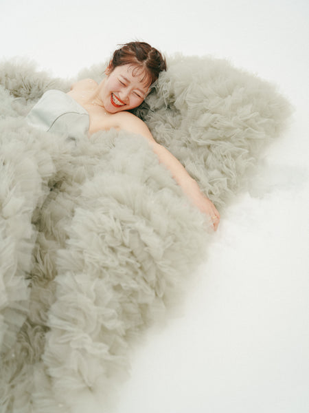 ブルーグレー ボリュームフリルドレス(W328)