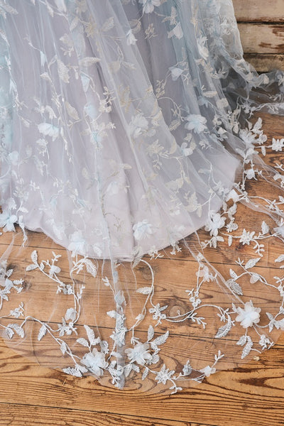 フラワーレース ペールブルー ソフトマーメイドドレス(W334)