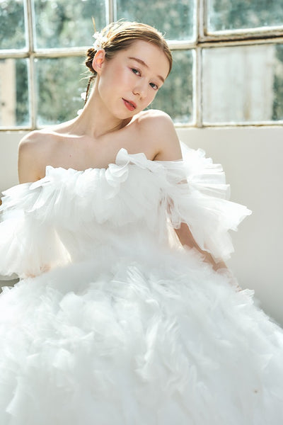 オフショルダー ボリュームフリルドレス(W342)