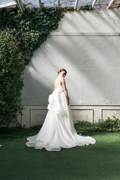 オーガンジーサテン バックトレーンドレス ホワイト(W340)