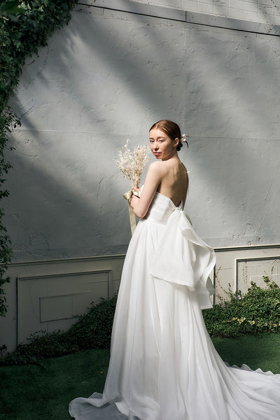 オーガンジーサテン バックトレーンドレス ホワイト(W340)