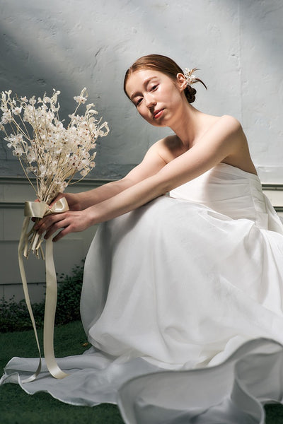 オーガンジーサテン バックトレーンドレス ホワイト(W340)