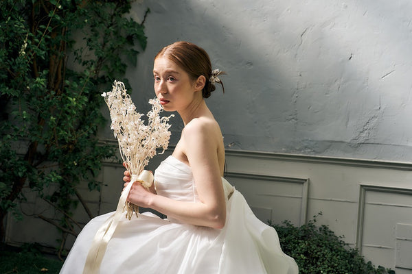 オーガンジーサテン バックトレーンドレス ホワイト(W340)