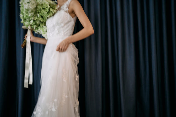 Vネック 刺繍 スレンダードレス(W318)