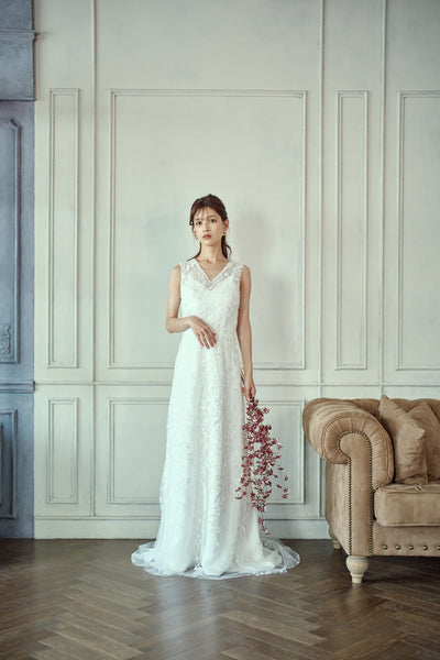 リーフ刺繍 Vネック スレンダードレス(W275)