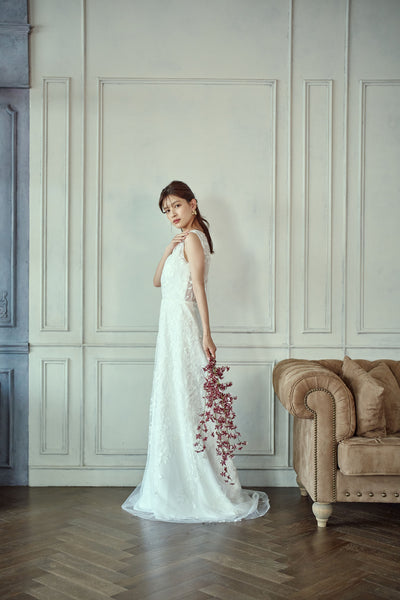 リーフ刺繍 Vネック スレンダードレス(W275)