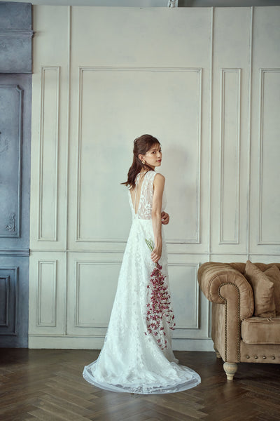 リーフ刺繍 Vネック スレンダードレス(W275)