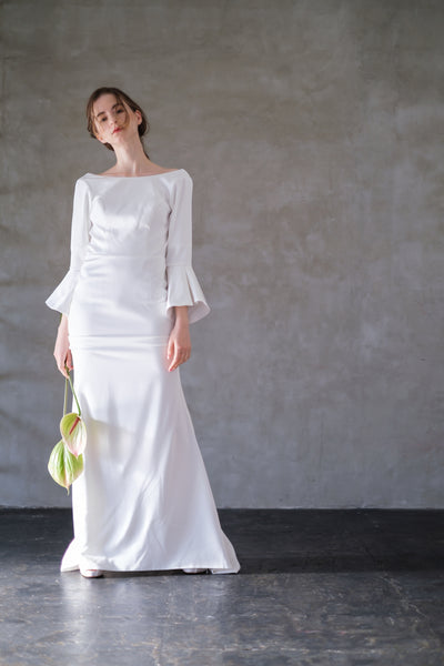 アンブレラスリーブ バックVドレス(W250)