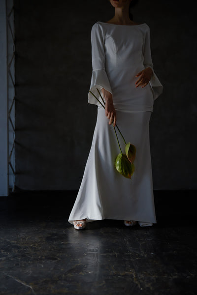 アンブレラスリーブ バックVドレス(W250)