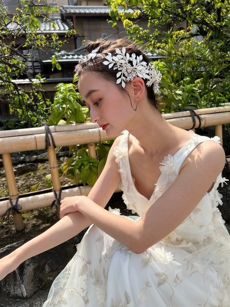 フラワーレース Vネック ノースリーブドレス(W262BE)