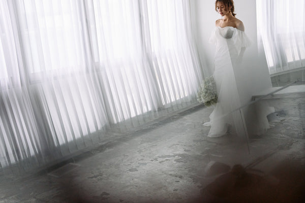 チュール バックフリル オフショルダードレス ホワイト(W325WH)