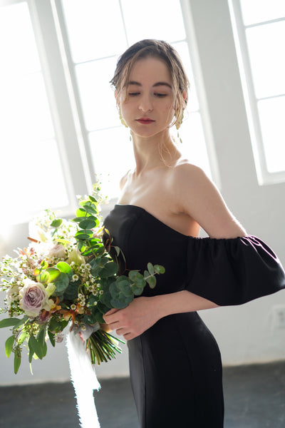 オフショルダー ボリューム袖 サテン ブラック ソフトマーメイドドレス(W225BK)