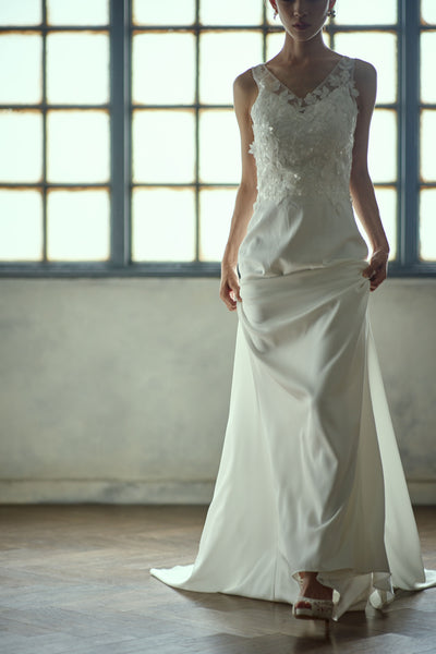 刺繍 Vネック ソフトマーメイドドレス(W280)