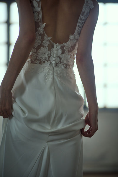 刺繍 Vネック ソフトマーメイドドレス(W280)