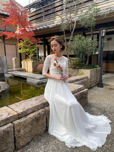 ボートネック 刺繍レース 袖付きドレス(W50)