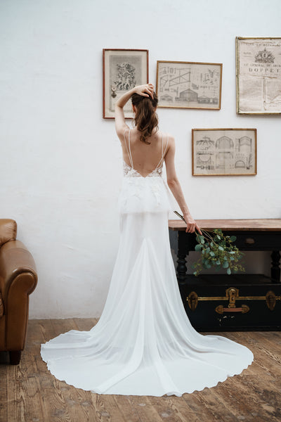 フレアデザイン 刺繍 シフォンドレス(W256)