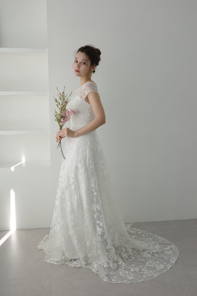 フレンチスリーブ 総レース Aラインドレス(W168)