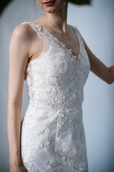 刺繍 総レース バックV ソフトマーメイドドレス(W255)