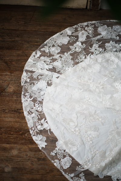 刺繍 総レース バックV ソフトマーメイドドレス(W255)