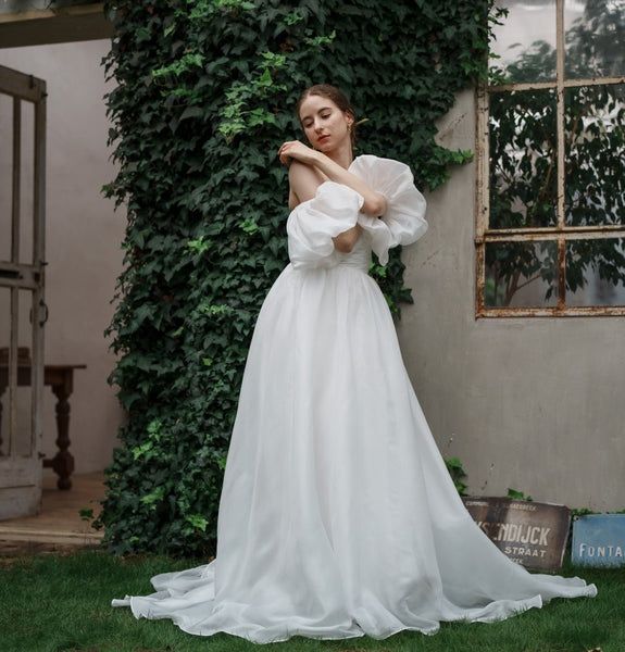 オーガンジーサテン パフスリーブドレス(W260)