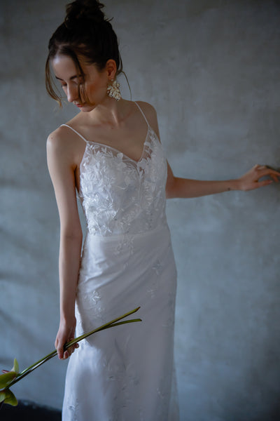 刺繍レース キャミソールドレス(W247)