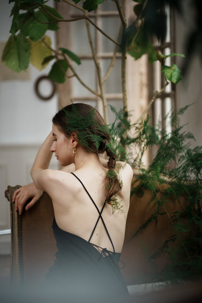 バッククロス キャミソールドレス ブラック(W261BK)